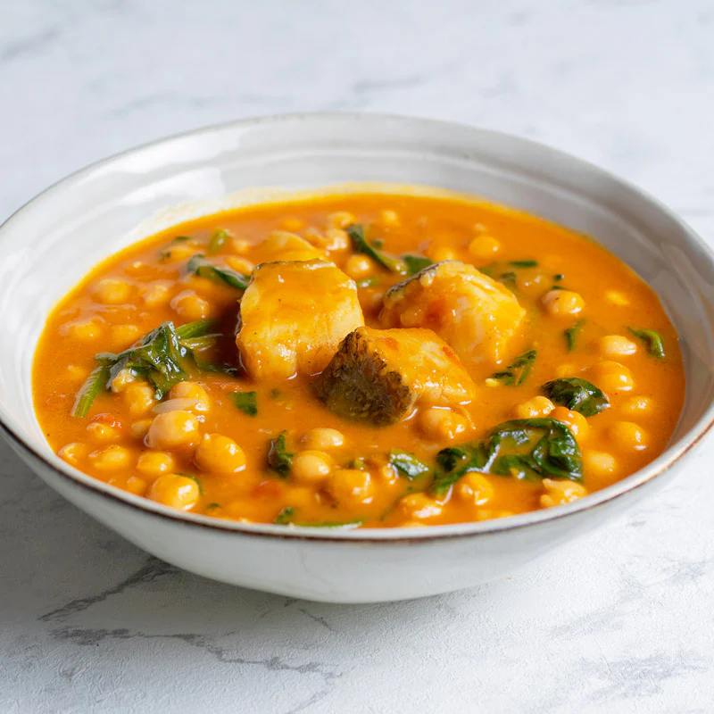 Garbanzos con bacalao y espinacas